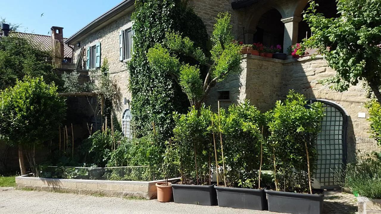 #Fortcozzo - Jacuzzisuite & Sauna - Casola Valsenio Mercatale  Italy